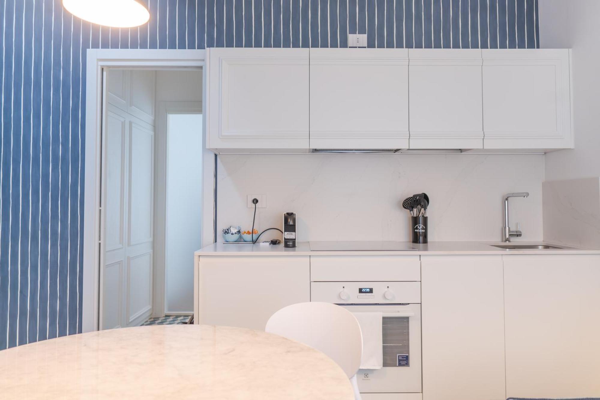 About Italy Holiday Rooms And Apartments ปอร์โตเวเนเร ภายนอก รูปภาพ