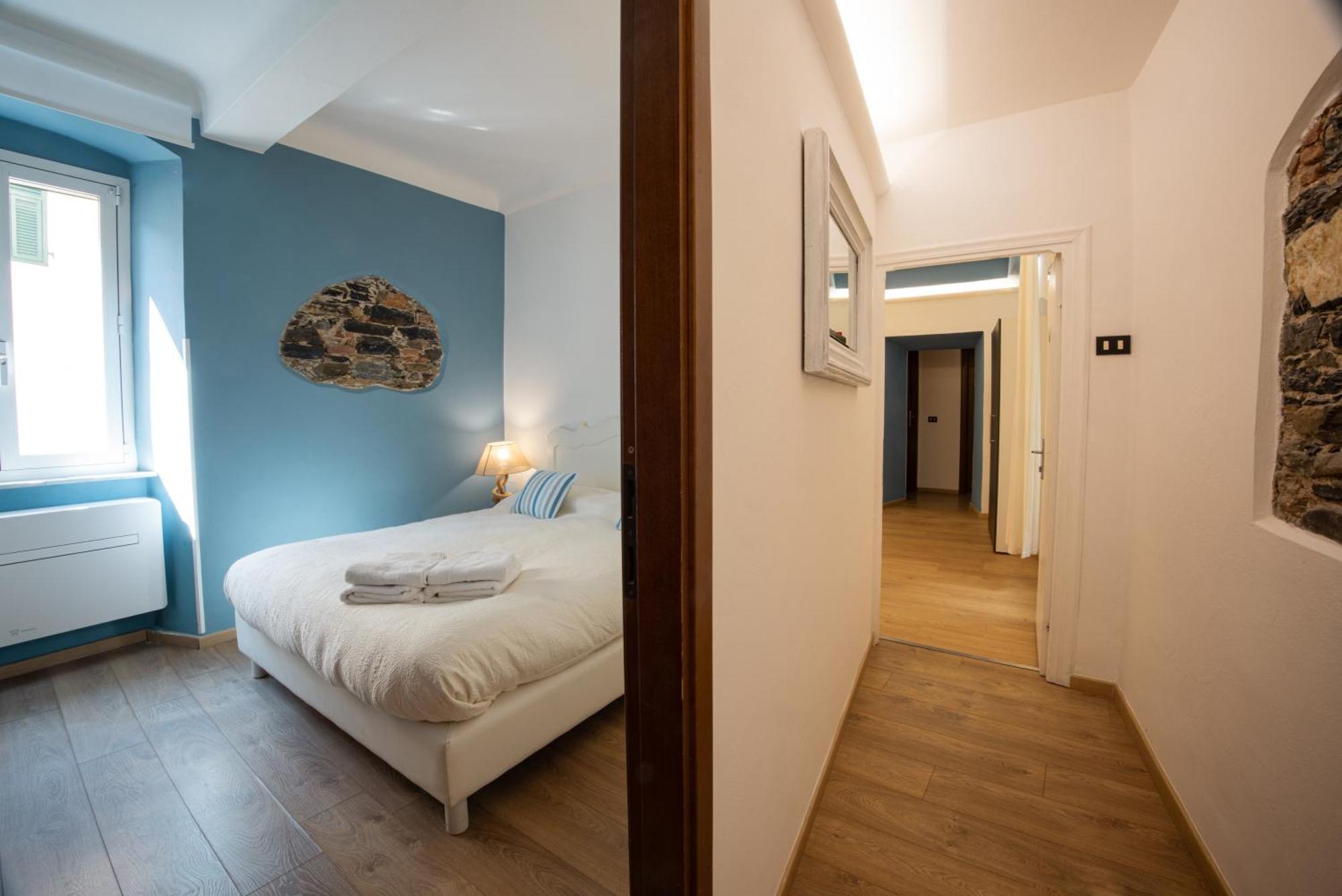 About Italy Holiday Rooms And Apartments ปอร์โตเวเนเร ภายนอก รูปภาพ