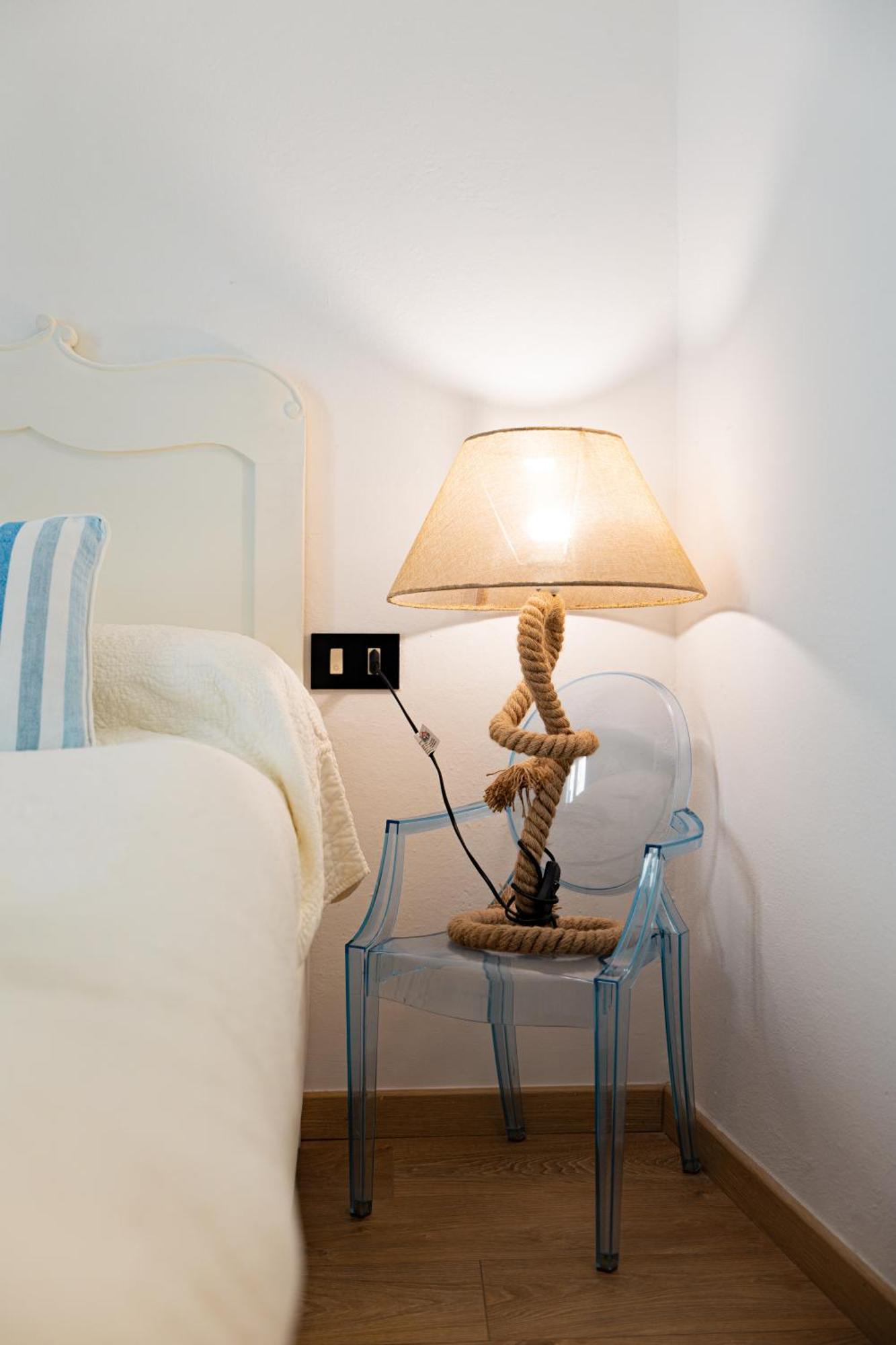 About Italy Holiday Rooms And Apartments ปอร์โตเวเนเร ภายนอก รูปภาพ